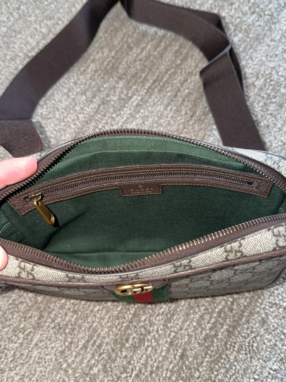 Gucci Ophidia Crossbody Bag – Like New / Full Set